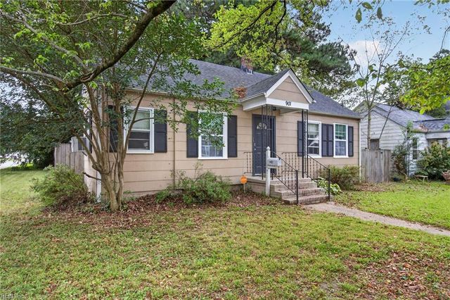 901 Stewart ST, Chesapeake, VA 23324