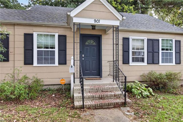 901 Stewart ST, Chesapeake, VA 23324