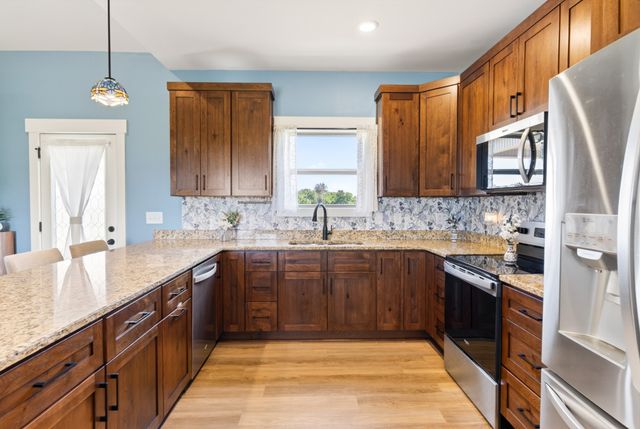5367 Roy Holman Rd, Springfield, TN 37172
