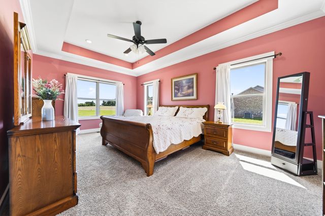 5367 Roy Holman Rd, Springfield, TN 37172
