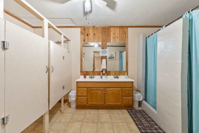 124 Arrowhead, Comanche, TX 76442