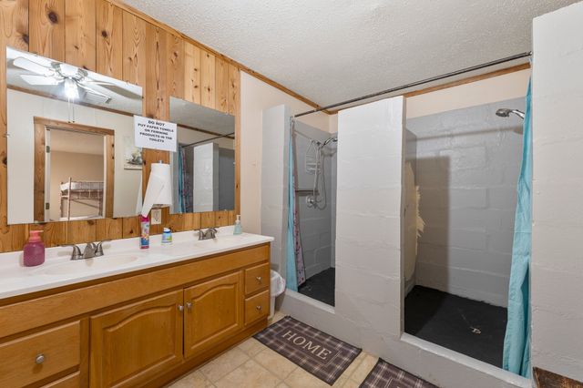 124 Arrowhead, Comanche, TX 76442