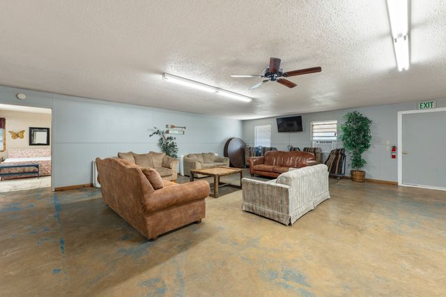 124 Arrowhead, Comanche, TX 76442