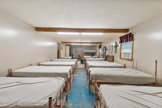 124 Arrowhead, Comanche, TX 76442