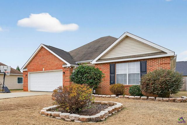 307 Carver Court, Warner Robins, GA 31088