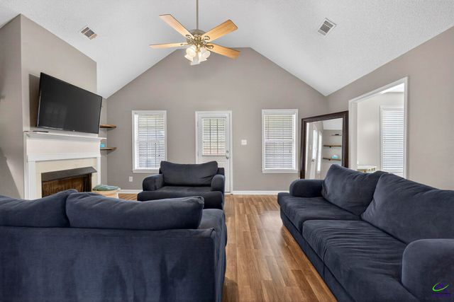 307 Carver Court, Warner Robins, GA 31088