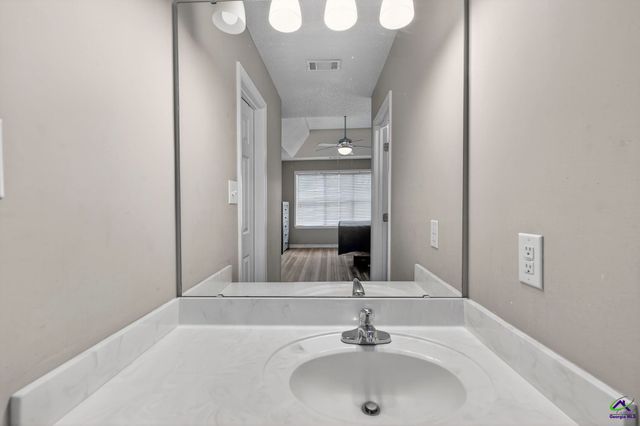 307 Carver Court, Warner Robins, GA 31088