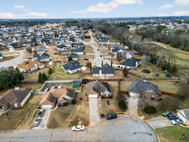 307 Carver Court, Warner Robins, GA 31088