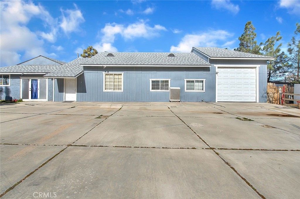 Image 25 of property listing at 8529 Nielson, Phelan, CA 92371