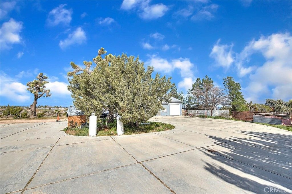 Image 41 of property listing at 8529 Nielson, Phelan, CA 92371