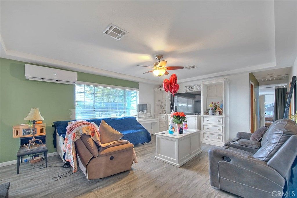 Image 8 of property listing at 8529 Nielson, Phelan, CA 92371