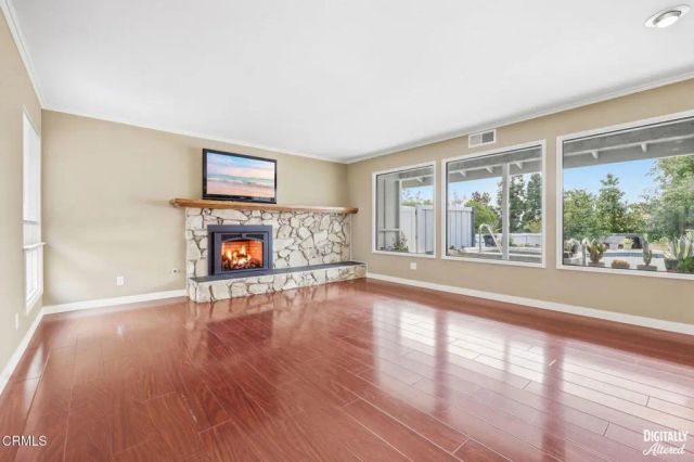 14 Bradford Avenue, Camarillo, CA 93010