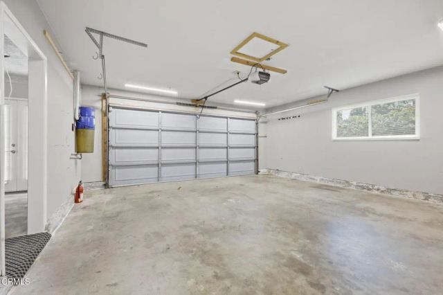 14 Bradford Avenue, Camarillo, CA 93010