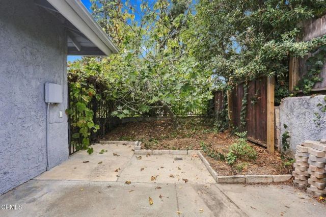 14 Bradford Avenue, Camarillo, CA 93010