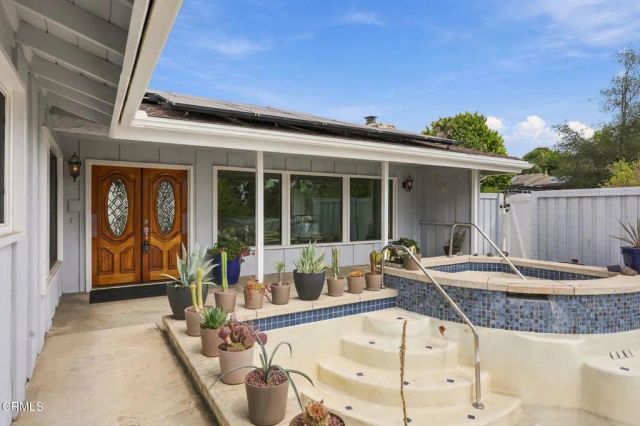 14 Bradford Avenue, Camarillo, CA 93010