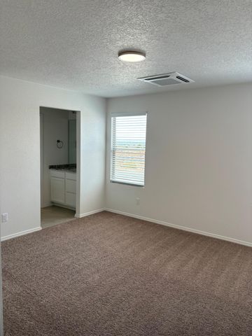 8924 Mountain Ash Avenue SW, Albuquerque, NM 87121