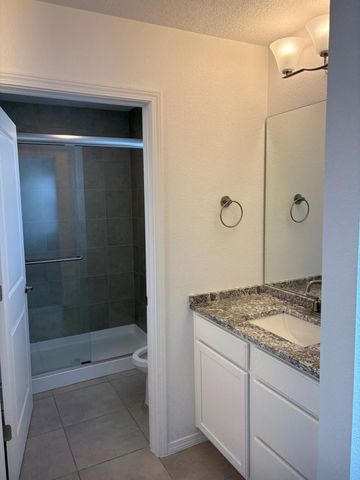 8924 Mountain Ash Avenue SW, Albuquerque, NM 87121