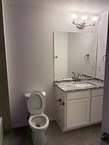 8924 Mountain Ash Avenue SW, Albuquerque, NM 87121