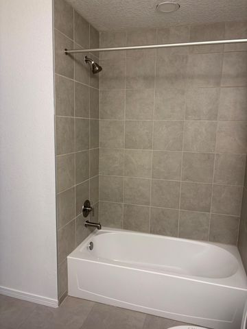 8924 Mountain Ash Avenue SW, Albuquerque, NM 87121