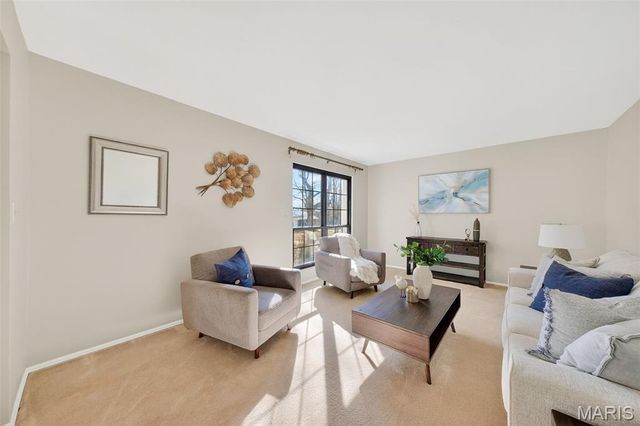 1287 Still House Creek Road, Chesterfield, MO 63017