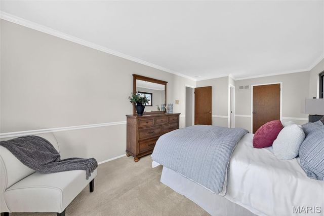 1287 Still House Creek Road, Chesterfield, MO 63017