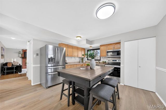 1287 Still House Creek Road, Chesterfield, MO 63017