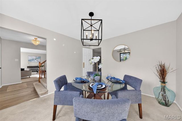 1287 Still House Creek Road, Chesterfield, MO 63017