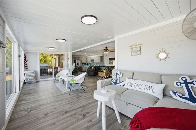 429833 E 1156 Road, Porum, OK 74455