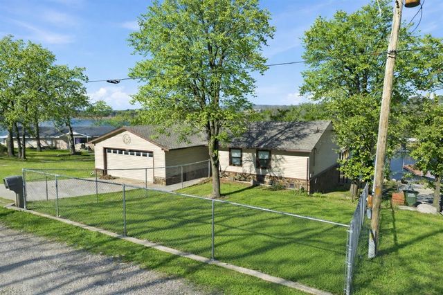 429833 E 1156 Road, Porum, OK 74455