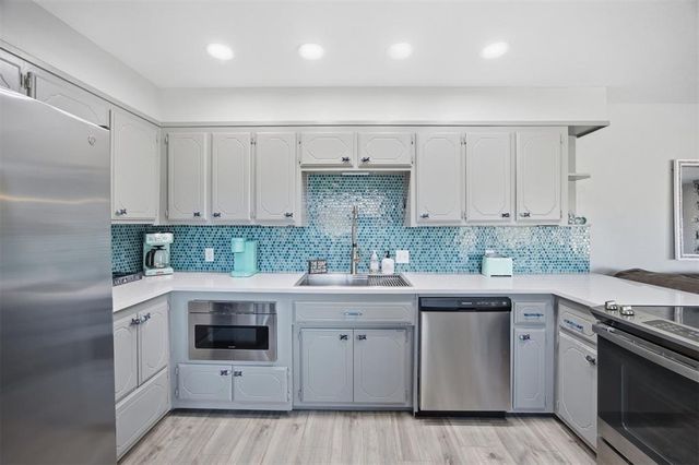 429833 E 1156 Road, Porum, OK 74455