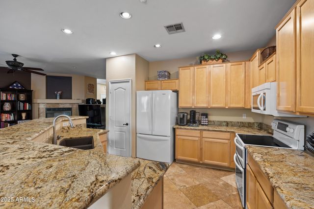 9811 N DESERT ROSE Drive, Fountain Hills, AZ 85268