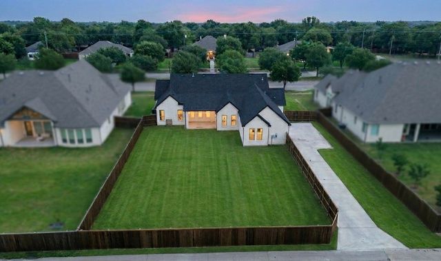 1005 Devonshire Drive S, Forney, TX 75126