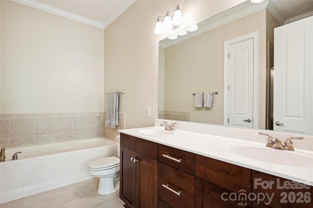 5425 Closeburn Road 309, Charlotte, NC 28210