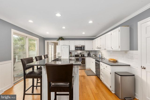 15 FOX RUN LN, Fredericksburg, VA 22405