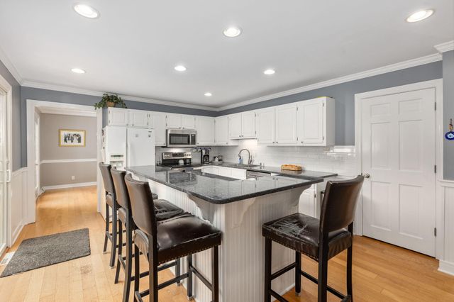 15 FOX RUN LN, Fredericksburg, VA 22405