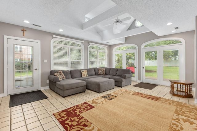15 FOX RUN LN, Fredericksburg, VA 22405