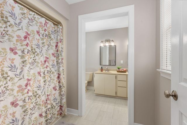 15 FOX RUN LN, Fredericksburg, VA 22405