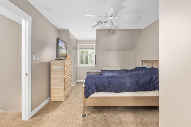 15 FOX RUN LN, Fredericksburg, VA 22405