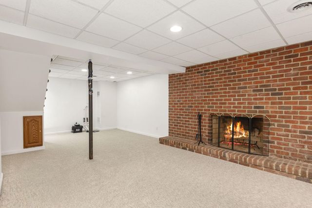15 FOX RUN LN, Fredericksburg, VA 22405