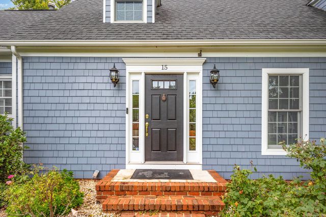 15 FOX RUN LN, Fredericksburg, VA 22405