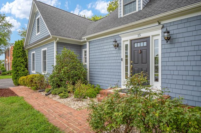 15 FOX RUN LN, Fredericksburg, VA 22405