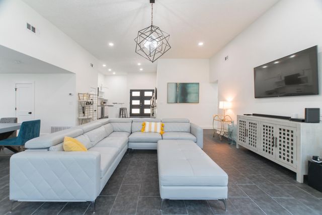 3103 Hemingway Drive, Montgomery, TX 77356