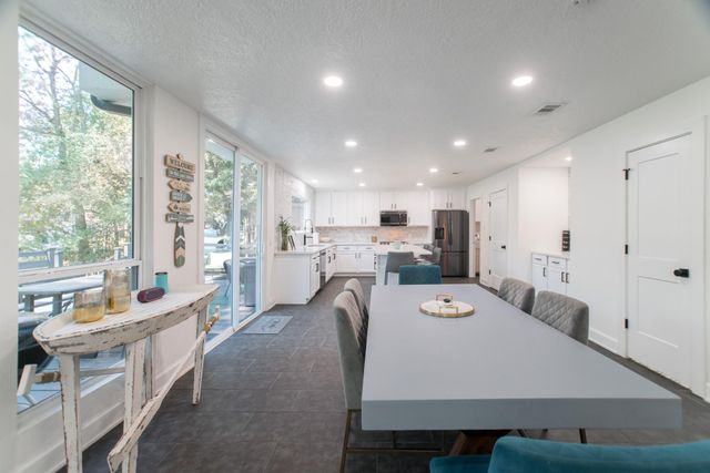 3103 Hemingway Drive, Montgomery, TX 77356