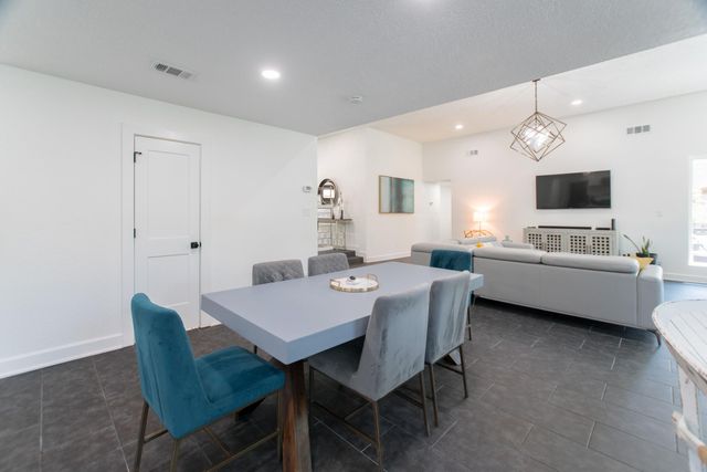 3103 Hemingway Drive, Montgomery, TX 77356