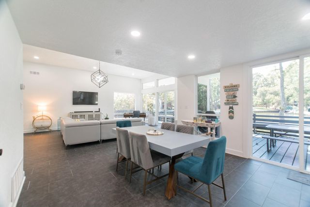 3103 Hemingway Drive, Montgomery, TX 77356