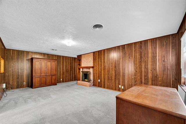 5223 Wigton Drive, Houston, TX 77096