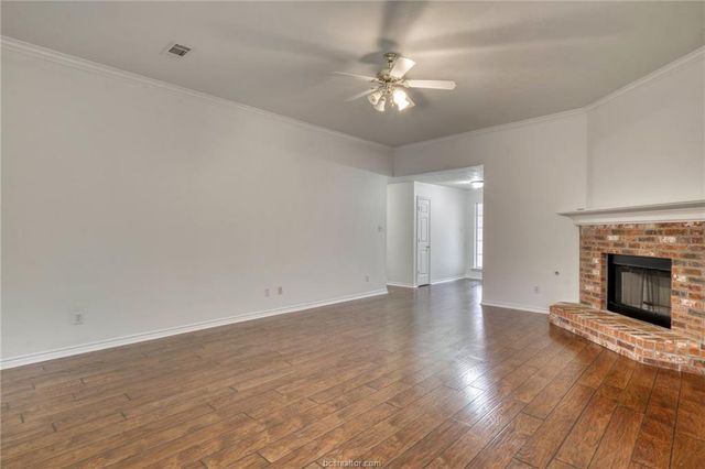 1309 Danville Court, College Station, TX 77845