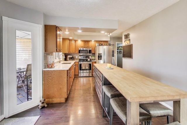 33791 Early Road, New Carlisle, IN 46552