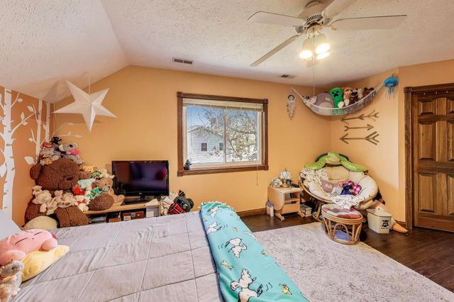 33791 Early Road, New Carlisle, IN 46552