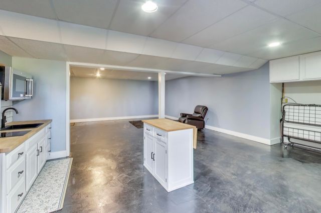 33791 Early Road, New Carlisle, IN 46552